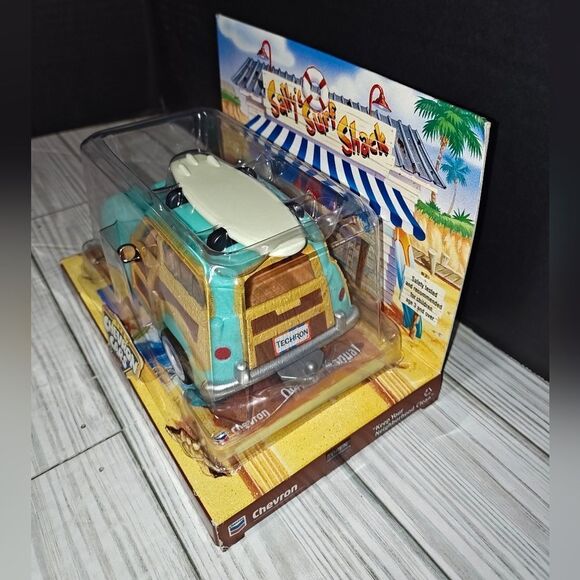 The Chevron Cars Techron Collectible Woody Wagon Toy Vehicle New Vintage 1999 - Picture 6 of 10